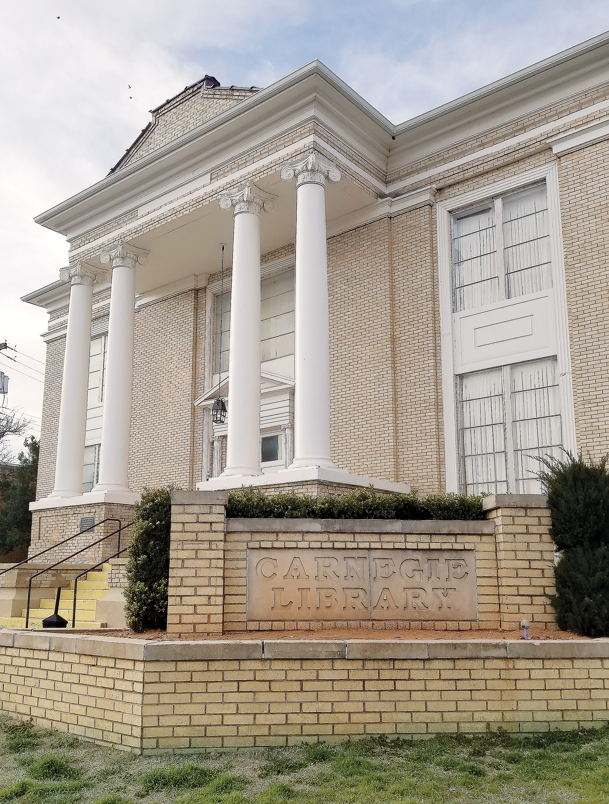 Moving old to digital | El Reno Tribune