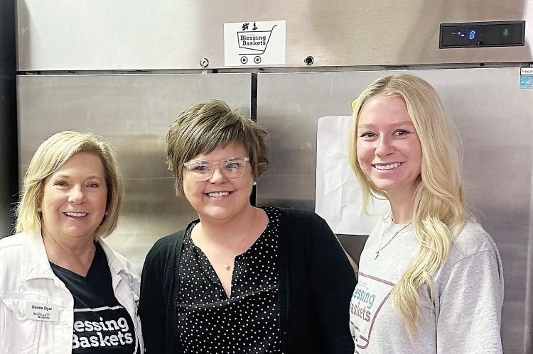 From left, Donna Dyer, Christy White and Makyla Nitzel