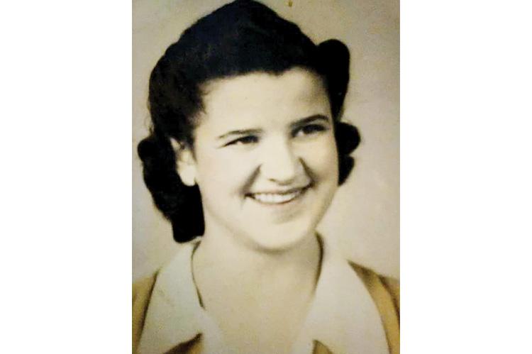 Dena Davis_obituary