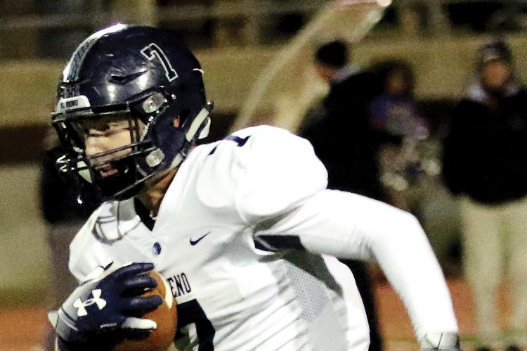 EHS football_LaFoe breaks into open ground