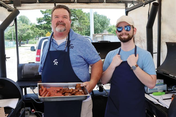 Jeff Edwards (left) and Cade Roblyer