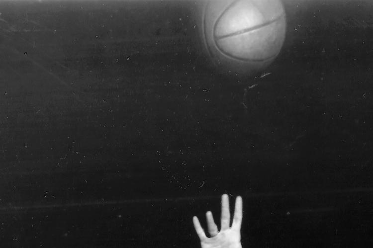 Hub Reed played for four NBA teams