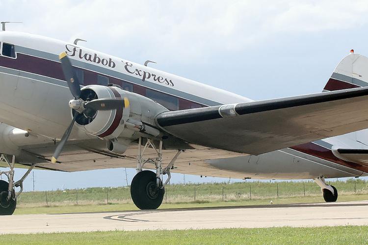 Express makes stopover_1