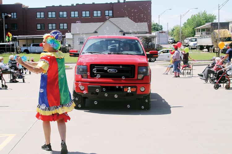 Clown with bubbles