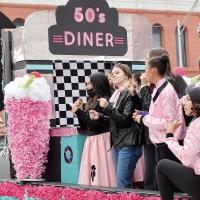 Homecoming parade rocked_1