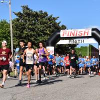 Teenagers lead the pack of 5K runners at Wesley UMC’s 13th Annual Bun Run