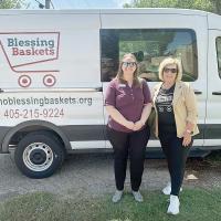 Michelle Kusselson visits with Donna Dyer