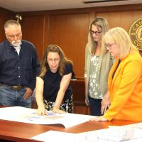 Commissioners, directors meet to discuss courthouse plans_story