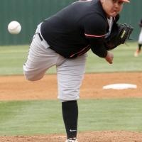 Hunter Navanick throws a pitch