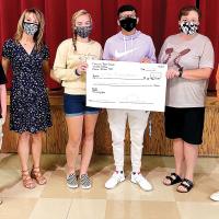 Calumet students donating to El Reno Blessing Baskets