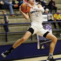 EHS boys basketball_Gililland leaps to catch pass