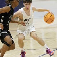 Dominick Havern works around a defender