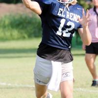 Cooper Park throws an outlet pass