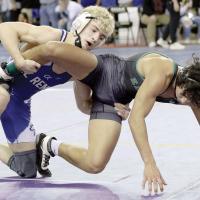 Dailey Jennings scores a takedown