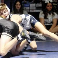 Mason Hoffman posted a 4-2 mark in the main bracket at the Kansas City Stampede