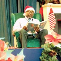 Fred Slaughter reads Twas the Night Before Christmas