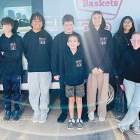 Riverside helps Blessing Baskets_1