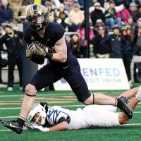 Collin Matteson intercepts a University of Texas San Antonio pass