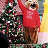 El Reno ushers in Christmas season_1