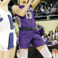 Jalie Rother shoots a layup off a fastbreak opportunity