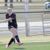 Kylee Favaloro (10) eyes a corner kick