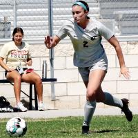 Emily Williams makes a solo run at the goal