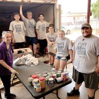 The Lord’s Harvest Director Nikki and volunteers