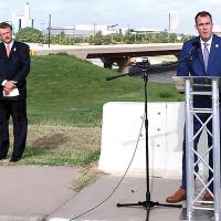 Kevin Stitt announces Oklahoma’s new bridge ranking as El Reno’s Tim Gatz looks on