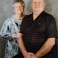 Larry and Debbie Thomas_anniversary