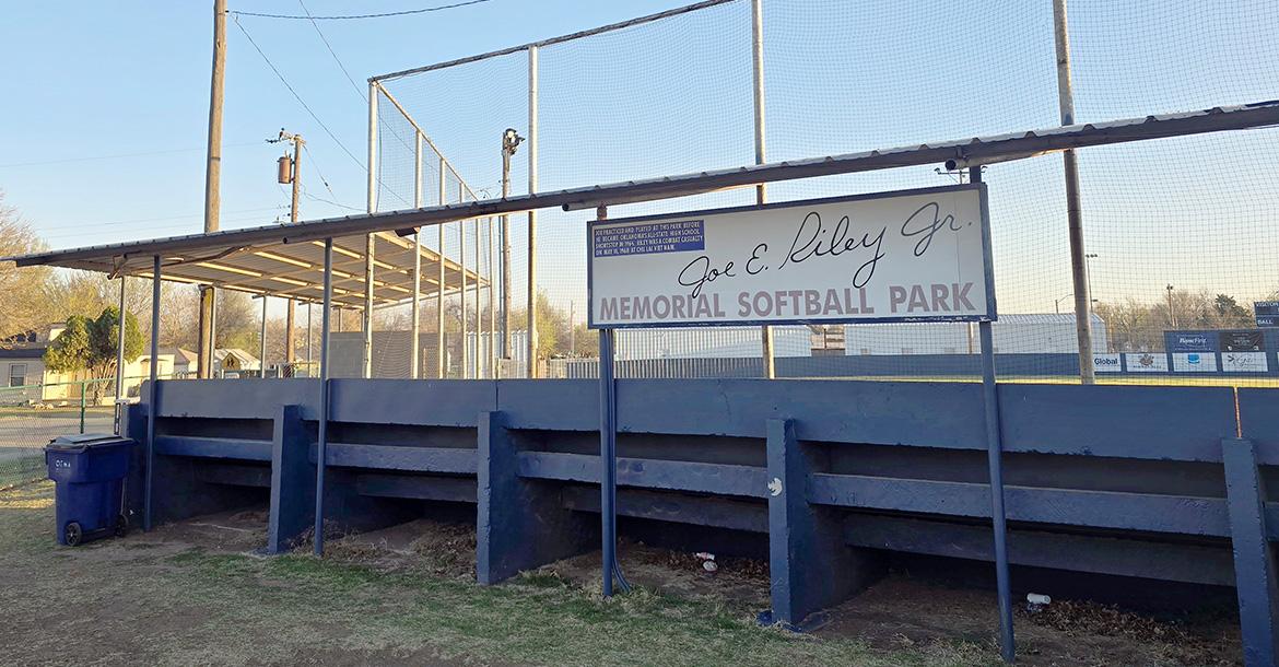 El Reno youth softball will retain use of the two fields at Joe E. Riley Jr. Softball Park_slideshow