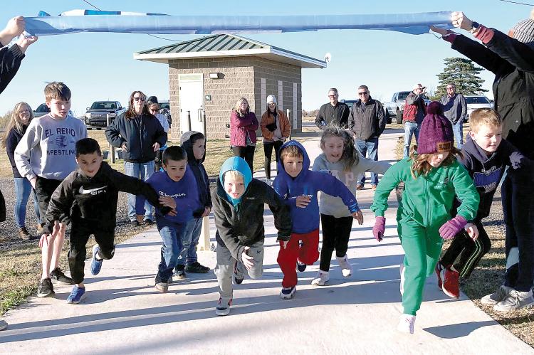 Youngsters take off for the Turkey Trot