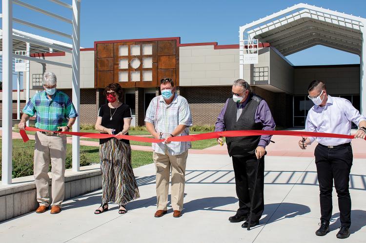 Redlands and El Reno community leaders celebrated the reopening